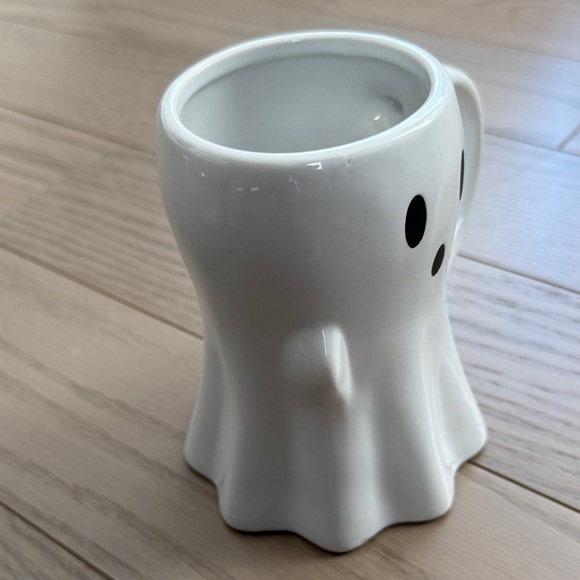 White Ghost Stoneware Mug - Picture 10 of 12